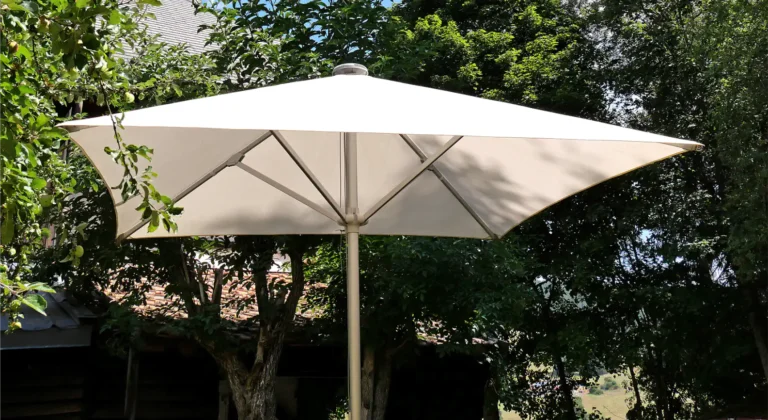 Schneider_Professional_Sonnenschirm_Sombrero_GFK30_Outdoor_1